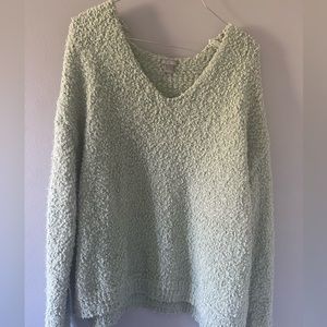 Light sage comfy sweater